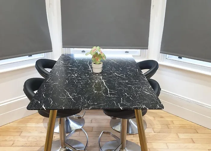 2 Bed Garden Flat West Dulwich Free Street Parking