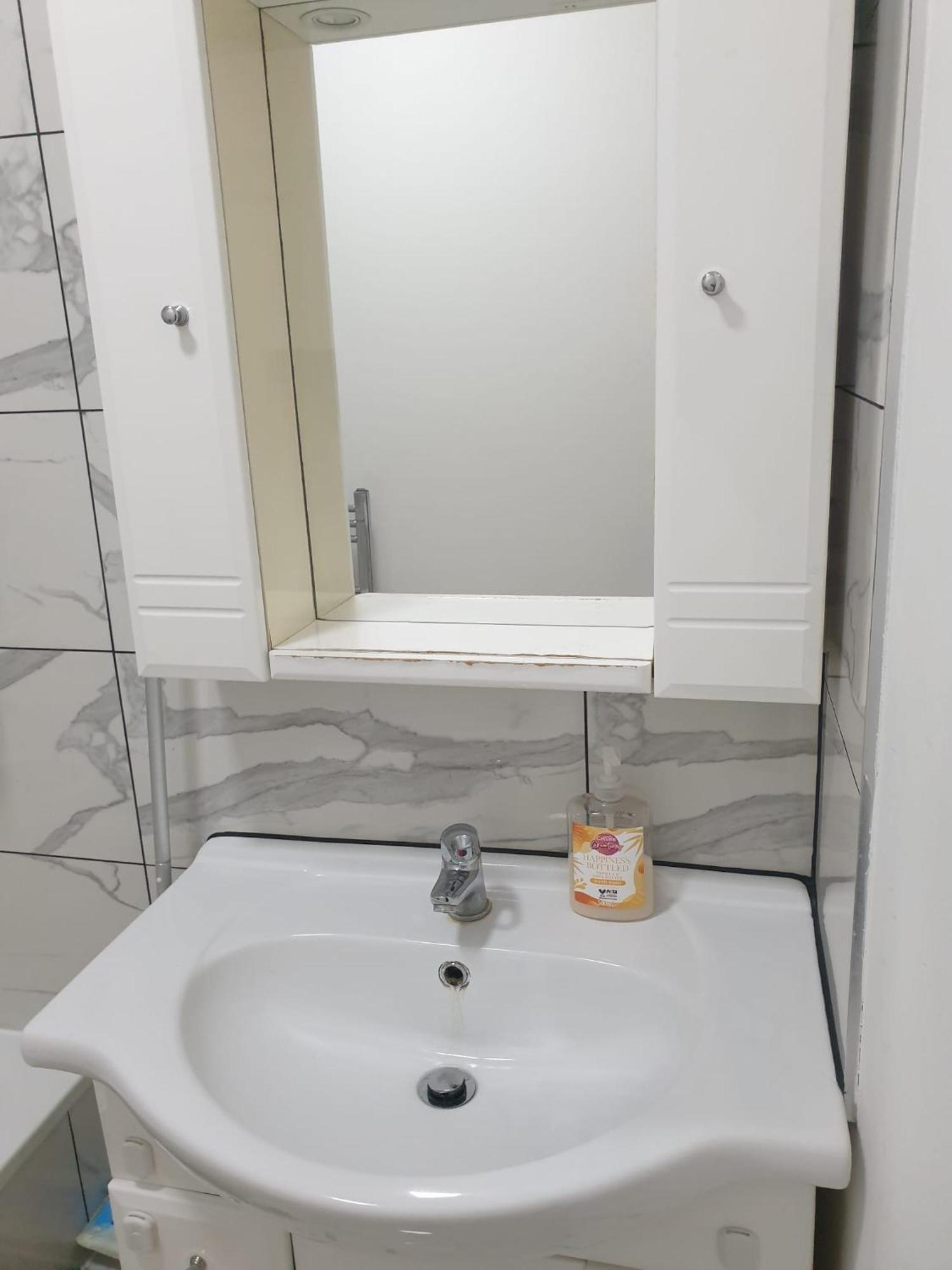 2 Bed Garden Flat West Dulwich Free Street Parking Appartement